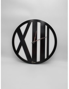 Orologio moderno in legno pantografato nero e bianco con lancette cromo -BRINDICCI