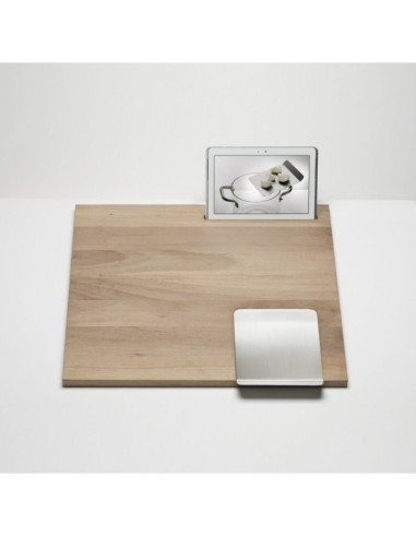 Workstation tagliere di design moderno e multifunzione con alloggio ipad realizzato in legno di noce canaletto ed acciaio ino...