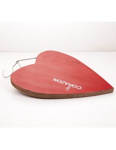 The Corazon tagliere cuore dal design unico ed originale realizzato in legno di noce canaletto un tocco di classe ed eleganza... 2