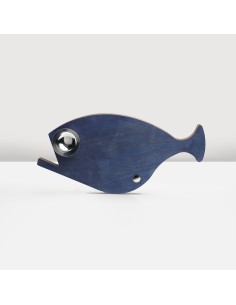 Pescefresco tagliere moderno ed eclettico una vera opera d'arte realizzata in legno di noce canaletto -KNINDUSTRIE