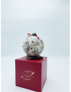 Palla di Natale portafortuna con scritta, corno rosso e maschera in ceramica decorata a mano. -A CIORT